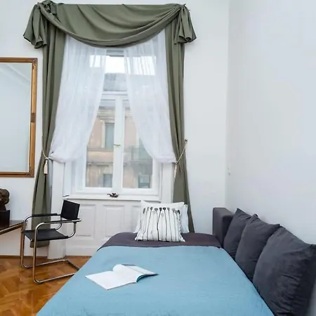 Cozy And Large In Downtown * 布达佩斯